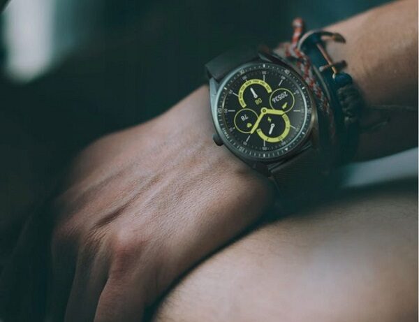 SMARTWATCH-CISNIENIE-PULS-NATLENIENIE-KRWI-PL-MENI-Material-paska-bransolety-guma-1